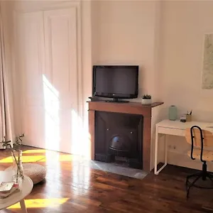 le-duguesclin-4-pers-saxe-gambetta.hotels-rhonealpes.com/